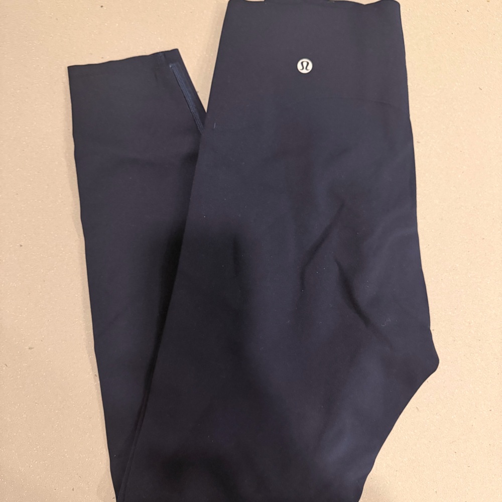 Navy lululemon glow up leggings